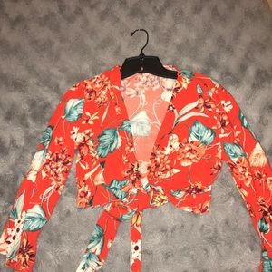 Fashion nova revealing top for beach days ☀️